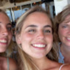 Meet your Posher, Melanie